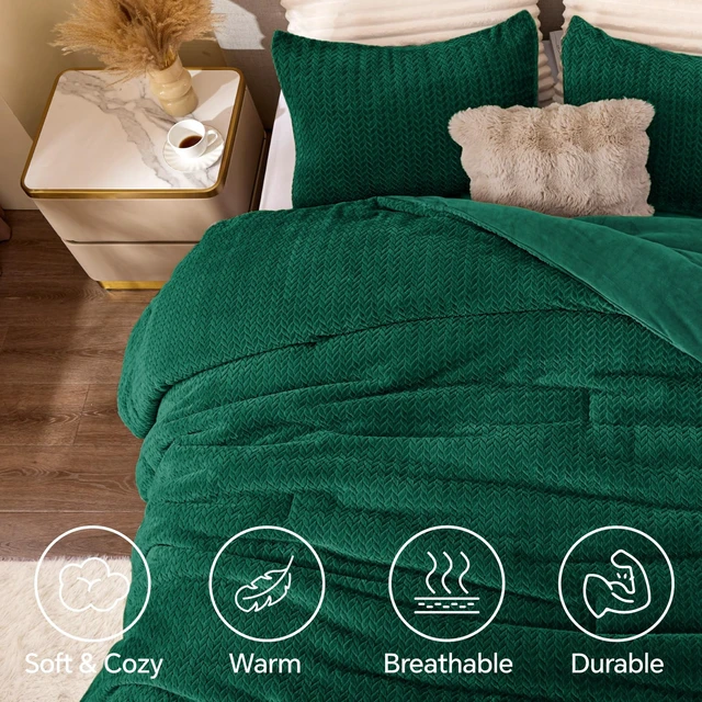 Alt view image 3 of 6 - Fleece King Size Comforter Set Green, Fluffy Bed Set 3 Pieces | Ultra Soft& Warm, Fuzzy Cozy Leaves Pattern Faux Fur Comforter for All Season, Luxury Furry Velvet Bedding with 2 Pillowcases