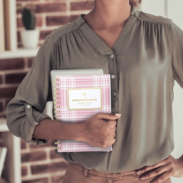 Alt view image 5 of 7 - Planner 2026-2027 Weekly & Monthly Academic 12-Month July-June, 5-1/2" x 8-1/2", Front Cover Pocket, Simplified by Emily Ley, Oversized Plaid (EL51-201A)