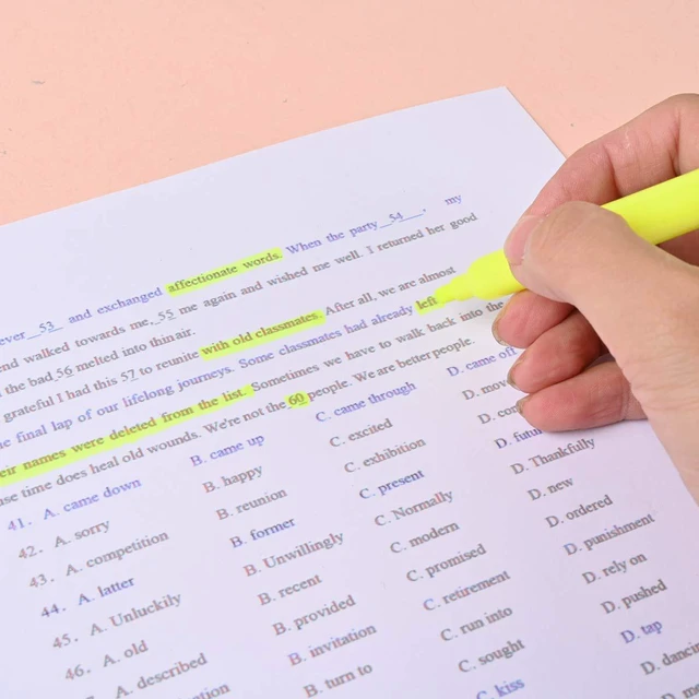 Alt view image 4 of 7 - Yellow highlighter, 60 Pack -bright color, chisel tip, for Adults Highlighting in the Home School Office