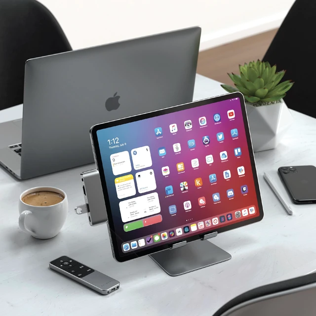 Alt view image 7 of 7 - R2 Bluetooth Remote Control, Presentation & Media Mode For MacBook, iPad, not compatible with Windows 10/11
