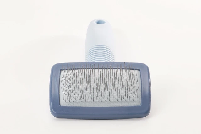 Alt view image 2 of 6 - Vibrant Life Small Cat Slicker Brush