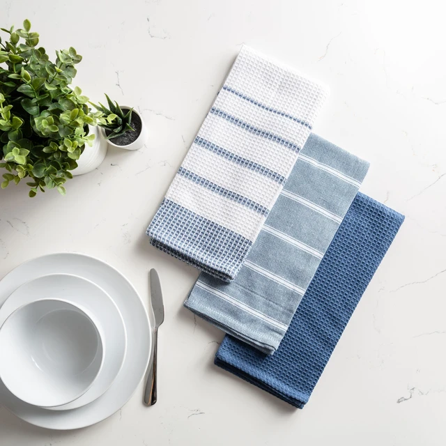 Alt view image 3 of 5 - Fabstyles Fouta 3 Piece Assorted Kitchen Towel Set, 100% Cotton, 26" x 18"