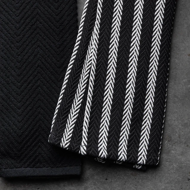 Alt view image 2 of 5 - Thyme & Table Kitchen Towels 4 Pack Set, White & Black
