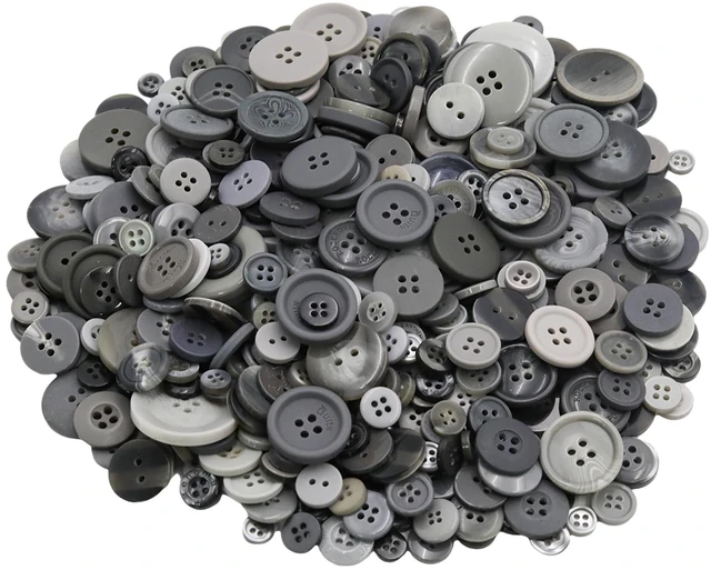 Main image of 500-600 Pcs Grey Resion Buttons for Crafts, 4 Holes Assorted Sizes Resin Buttons, for Crafting, Arts, DIY, Decoration, Sewing (Grey)
