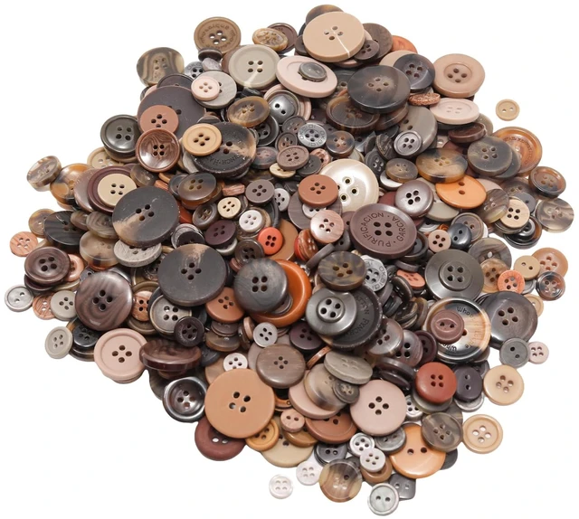 Main image of 500-600 Pcs Brown Resion Buttons for Crafts, 4 Holes Assorted Sizes Resin Buttons, for Crafting, Arts, DIY, Decoration, Sewing (Brown)