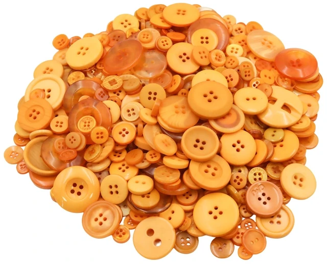 Main image of 500-600 Pcs Orange Resion Buttons for Crafts, 4 Holes Assorted Sizes Resin Buttons, for Crafting, Arts, DIY, Decoration, Sewing (Orange)