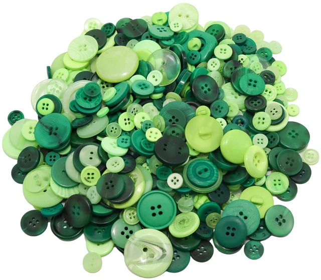 Main image of 500-600 Pcs Green Resion Buttons for Crafts, 4 Holes Assorted Sizes Resin Buttons, for Crafting, Arts, DIY, Decoration, Sewing (Green)