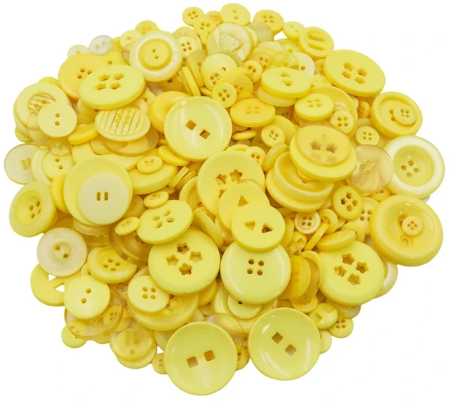 Main image of 500-600 Pcs Yellow Resion Buttons for Crafts, 4 Holes Assorted Sizes Resin Buttons, for Crafting, Arts, DIY, Decoration, Sewing (Yellow)