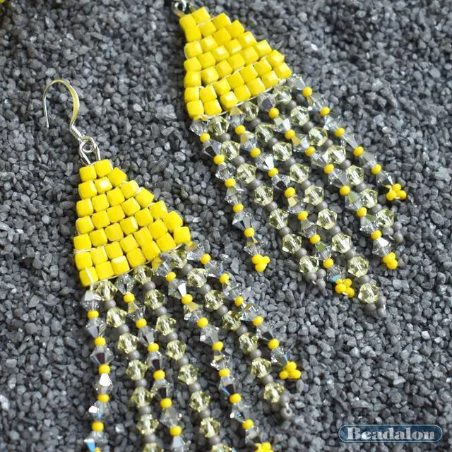 Alt view image 7 of 7 - Collapsible Eye Beading Needles, Medium 0.36 mm / .014 inches Diameter, 2.5 inches Length, 4 pc