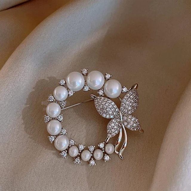 Alt view image 5 of 7 - Aishgjia Multicolor Rhinestone Pearl Crystal Butterfly Cute Animal Brooch Pin Lapel Pin for Women Decoration Gift Fashion Wedding Jewelry (E-Silver)