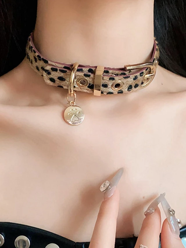 Alt view image 4 of 7 - PU Simulated Leather Punk Choker Necklaces Leopard Print Necklace Wrap Suede Neck Chain Choker Goth Vintage Animal Print Choker Adjustable Collar Necklace for Women Party Jewelry (Brown) (Brown)