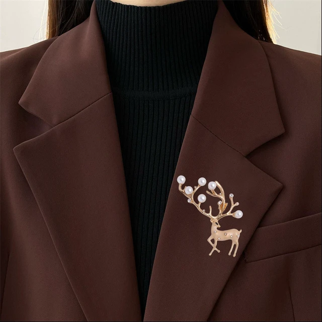 Alt view image 3 of 7 - Seakuur Christmas Deer Brooch Rhinestone Crystals Xmas Label Pin Breast Pin Christmas Jewelry Gift for Women (Gold)