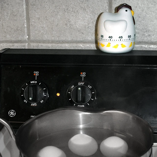 Alt view image 5 of 6 - 60-Minute Chicken Kitchen Timer