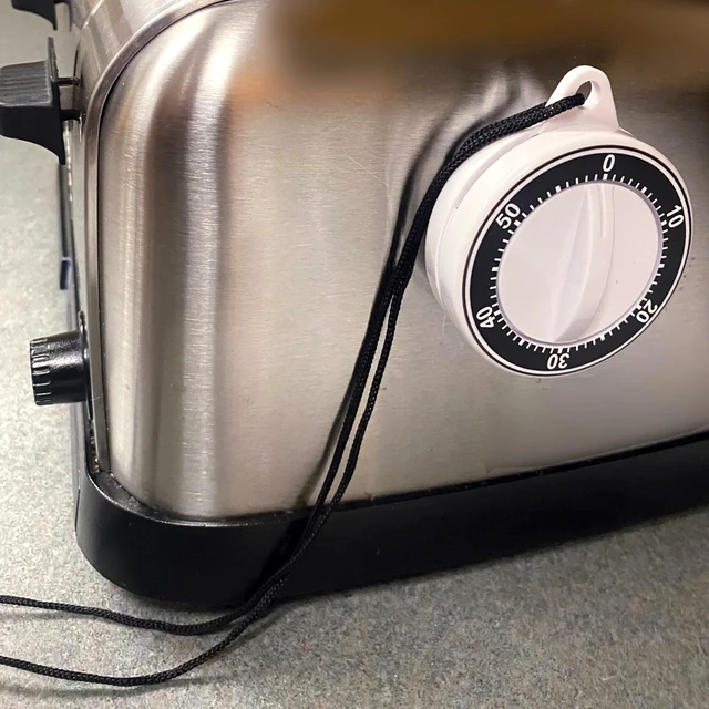 Alt view image 3 of 7 - 60-Minute Magnetic Timer on a Rope