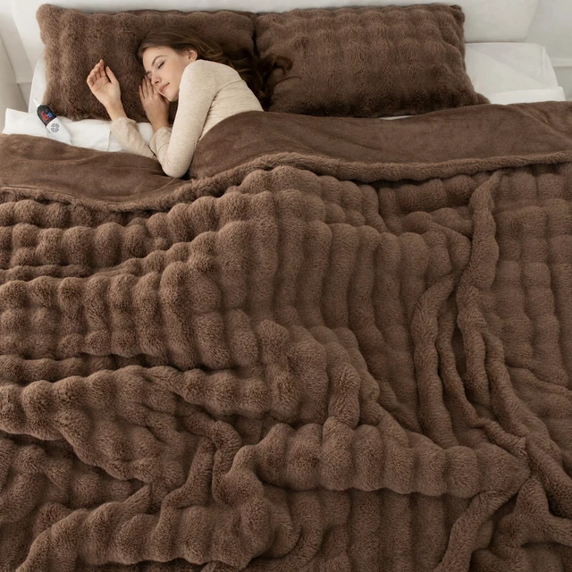 Main image of Faux Fur Heated Blanket Full, Luxury Electric Blanket, 1-10H Timer | Soft Thick Bubble Texture, 6 Heat Settings, 72" x 84" Camel Fast Heating Blanket Gift for Women/Bed, Washable, ETL Certified