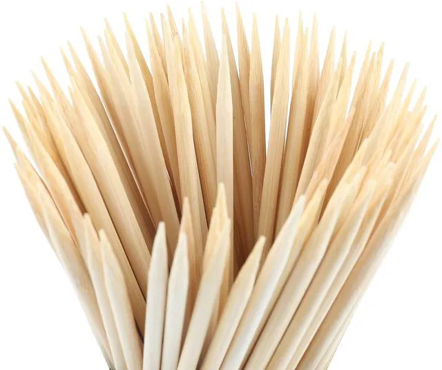 Main image of DESIOLE Natural Bamboo Skewers, 100Pcs 6Inch BBQ Sticks for Appetiser, Fruit, Cocktail, Kabob, Chocolate Fountain, Grilling, Barbecue, Kitchen, Crafting, Gardening and Party