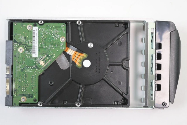Alt view image 14 of 14 - EMC 1TB 7200RPM SATA 3Gb/s 3.5-inch Hard Drive 005032948