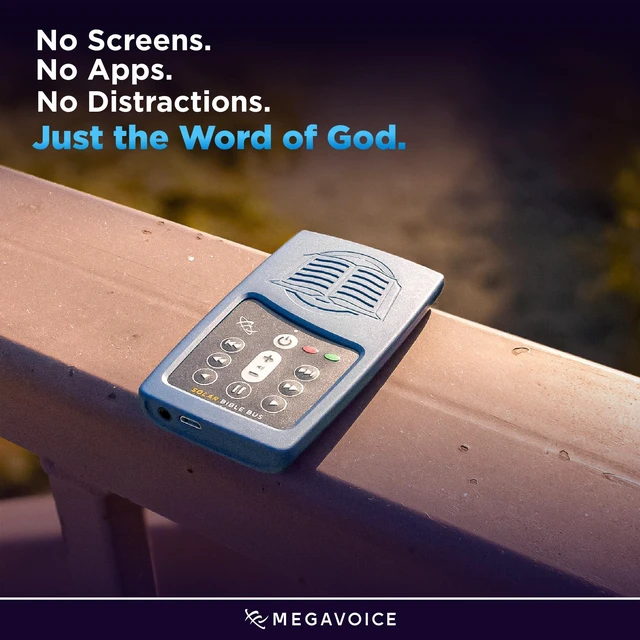Alt view image 4 of 7 - Spanish Reina Valera 1960 (RVR60)+Thru the Bible J Vernon McGee Audio Bible Solar Powered, Handheld, Bookmarking Ability, 12-Hour Battery Life, Headphones and USB-C Charger Included