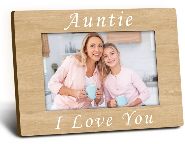 Main image of Foyoulame Auntie Gifts Picture Frame 4x6, Aunt Wooden Picture Frame, Christmas Mothers Day Birthday Gifts for Aunt from Niece Nephew, Auntie I Love You Decorative Photo Frames for Desk Decor