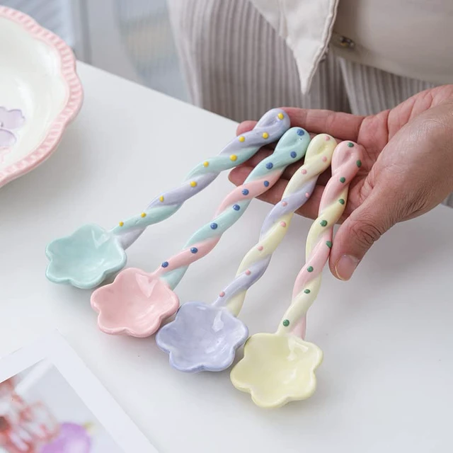Alt view image 4 of 7 - 4-Piece Set Vintage Ceramic Afternoon Tea/Coffee Stirring Spoon, Floral Relief & Beaded Dessert Spoon, Handmade Long-Handled Coffee/Loose-Leaf Tea Spoon; Dimensions: 5.9 x 1.5 inches (15 x 4 cm)