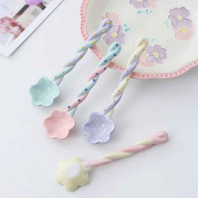 Alt view image 5 of 7 - 4-Piece Set Vintage Ceramic Afternoon Tea/Coffee Stirring Spoon, Floral Relief & Beaded Dessert Spoon, Handmade Long-Handled Coffee/Loose-Leaf Tea Spoon; Dimensions: 5.9 x 1.5 inches (15 x 4 cm)