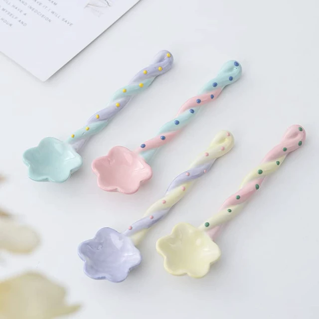 Alt view image 6 of 7 - 4-Piece Set Vintage Ceramic Afternoon Tea/Coffee Stirring Spoon, Floral Relief & Beaded Dessert Spoon, Handmade Long-Handled Coffee/Loose-Leaf Tea Spoon; Dimensions: 5.9 x 1.5 inches (15 x 4 cm)