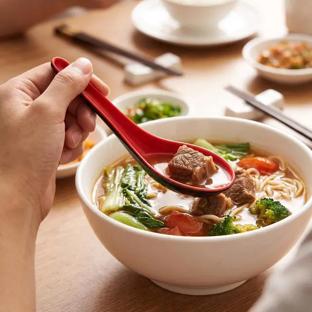 Alt view image 6 of 7 - 2PCS Asian Soup Spoons, Red and Black Melamine | Chinese Japanese Miso Ramen, Wonton Dumpling Pho, Rice Noodle Soba