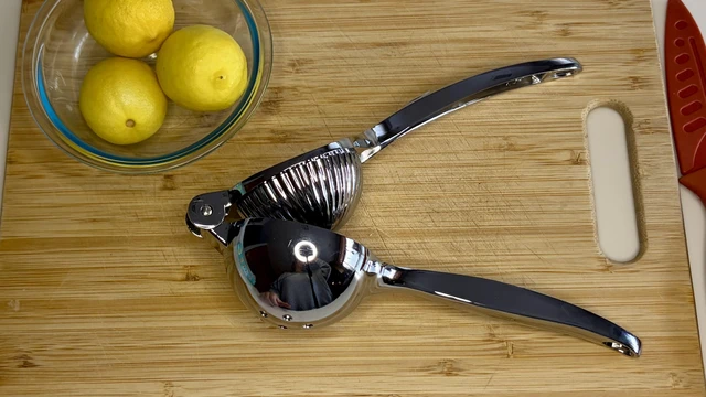 Alt view image 2 of 4 - Lemon Squeezer, Heavy Duty Manual Citrus Juicer for Lemons & Limes