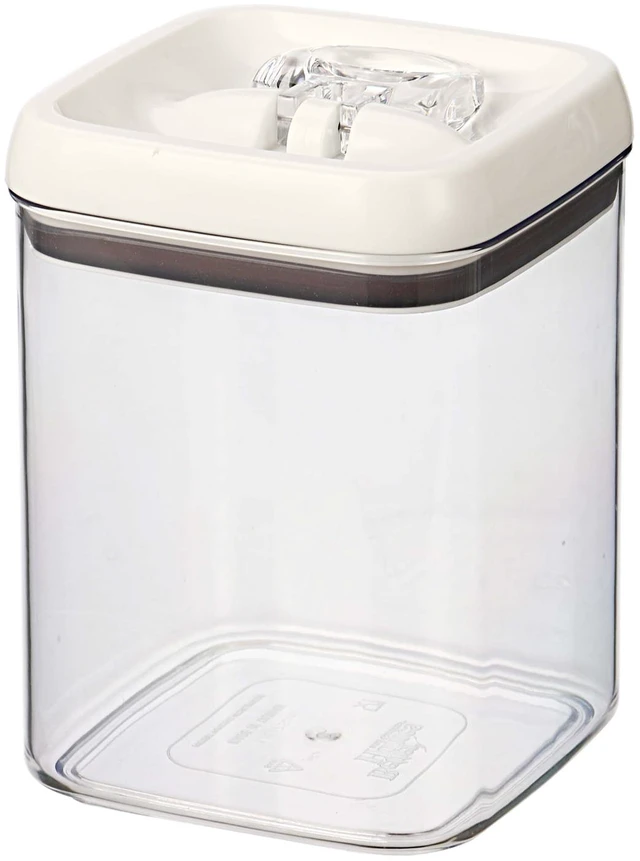 Main image of Better Homes & Gardens Flip-Tite Square 7.2 Cup Food Storage Canister