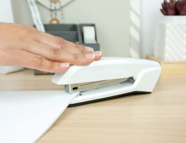 Alt view image 2 of 7 - Office Ascend 3 in 1 Stapler Integrated Remover & Staple Storage, 420 Staples Included, 20 Sheet Capacity, Lightweight, White (B210-WHT), Full Size