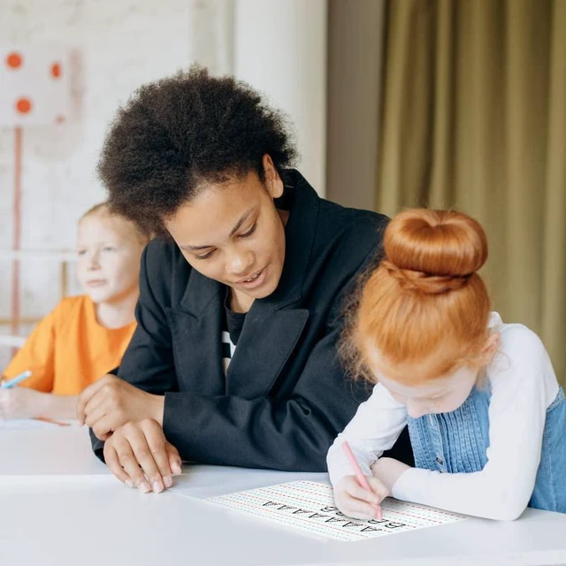 Alt view image 6 of 7 - Small White Board 9X12 Dry Erase Mini Lapboard 6 PK Double Sided for Kids Includes 6 Whiteboards with Blank and Lined Sides, Safe Rounded Edges Ideal for Classroom, Homeschooling, Office