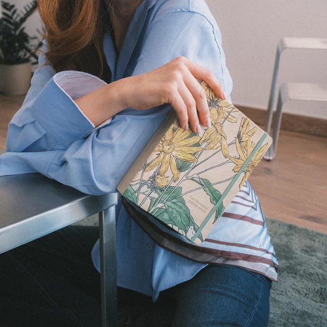 Alt view image 4 of 7 - Hannah Borger Planner 2026-2027 6.4x7.9in (Aug 26/ Dec 27) 17-month Hardcover agenda, 120gsm paper, monthly academic planner, planner for women