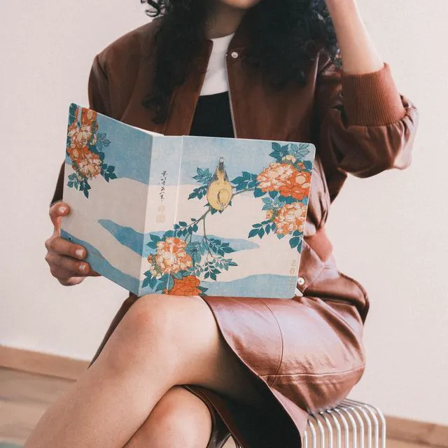 Alt view image 4 of 7 - Hokusai Planner 2026-2027 6.4x7.9in (Aug 26/ Dec 27) 17-month Hardcover agenda, 120gsm paper, monthly academic planner, planner for women