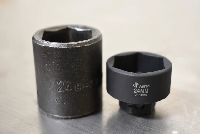 Alt view image 2 of 5 - Astro Tools 78319 19pc 3/8" Drive 6-24mm Low Profile Nano Impact Socket Set - No Skips