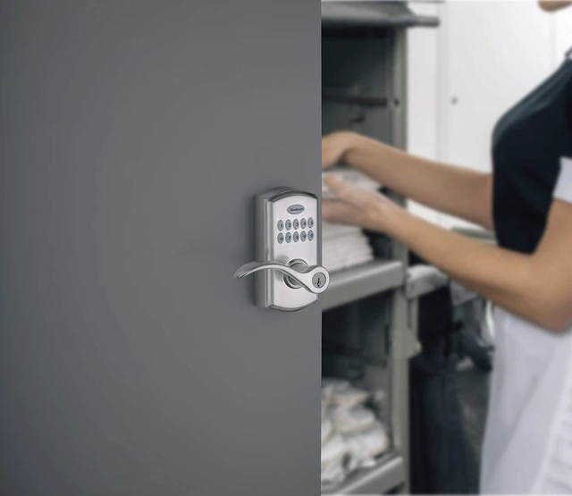 Alt view image 4 of 7 - 955PML-26DS Pembroke Lever Commercial Grade Electronic Smartcode Lever Lock with SmartKey Satin Chrome Finish