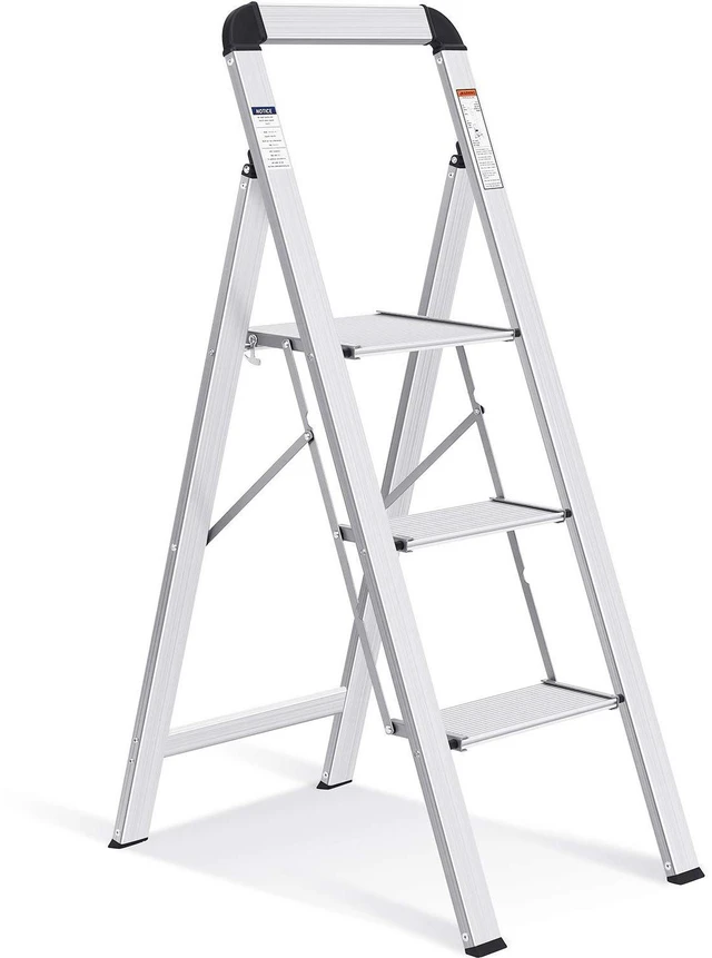 Main image of Aluminium 3 Step Ladder, Lightweight Step Stool with Non-Slip Pedals, Handrail, 330 LBS Foldable Step Ladder for Kitchen, Garage, Home, Space Saving, Sturdy and Portable, Silver