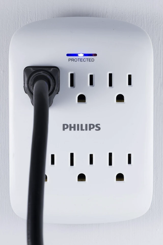 Alt view image 3 of 6 - 6-Outlet Extender Surge Protector, 2 Pack, Wall Tap, 900 Joules 3-Prong, Space Saving Design, Protection Indicator LED Light, ETL Listed, White, SPP3466WA/37
