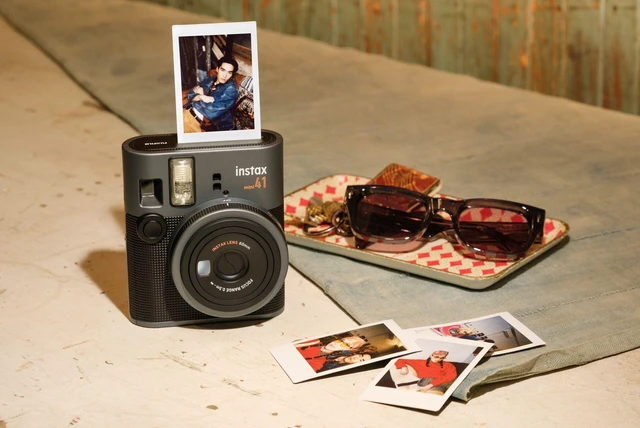 Alt view image 7 of 7 - mini Film Instant Camera produce instant credit card sized photos