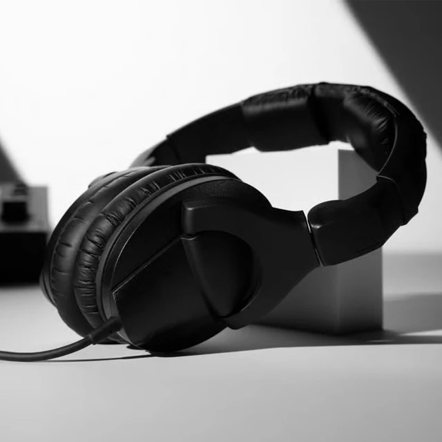 Alt view image 7 of 7 - Cooling Gel Earpads for Sennheiser HD280 (Pro), Black Also for HD280/HD280-13/HD280-Pro/HD281, HMD280/HMD280 Pro/HMD280-13/HMD281/HMD281 Pro Headphones