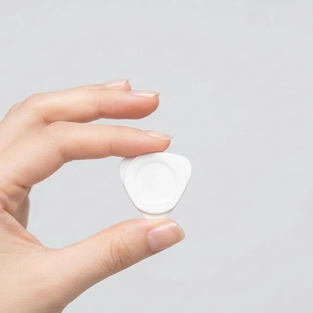 Alt view image 3 of 4 - 50pcs White Triangle Spudger Plastic Pry Opening Tool, Guitar Picks | Plastic Pick Tool, Spudgers for Electronics Laptop LCD Mobile Phone Tablet Camera Screen Case Disassembly Repair