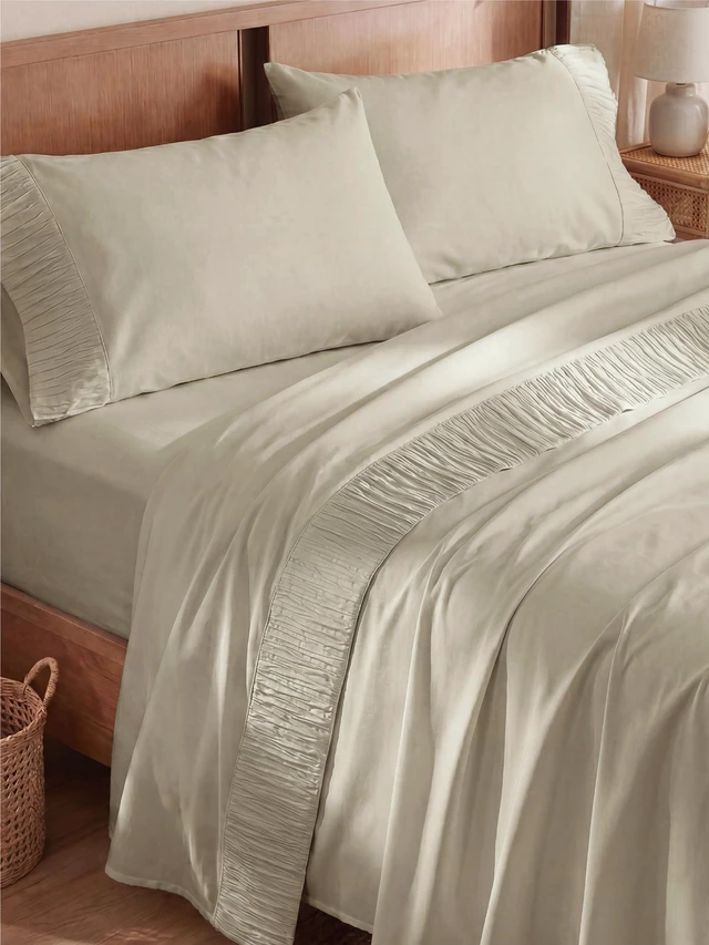 Main image of California King Sheet Sets - 4 Pieces Soft, Breathable, Cooling
Hotel Luxury Bedding, Oeko-Tex , Easy Care, Deep Pocket, Fade Resistant, Shrink Resistant, Sturdiness, Emboss Design