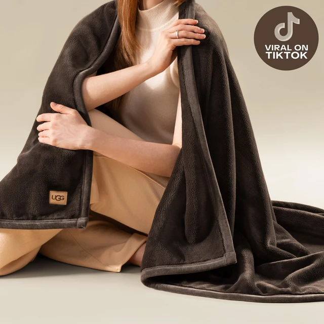 Alt view image 6 of 7 - Coco Fleece Throw Blanket for Couch, 50" x 70", Dark Brown (Root)