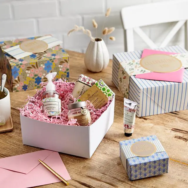 Alt view image 6 of 6 - Gift Boxes, 3-Pack, Assorted Sizes (Flowers and Stripes)