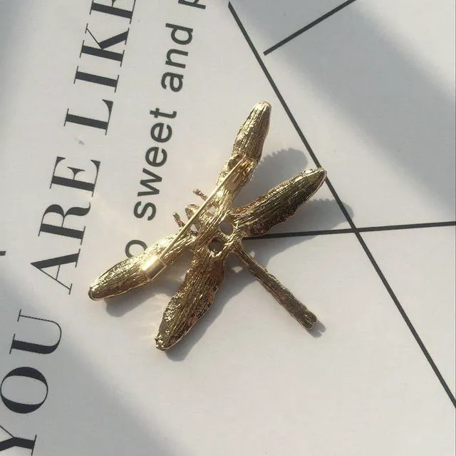 Alt view image 6 of 7 - Pretty Enamel Red Blue Dragonfly Brooch Pin Charm Women Men Pin Jewelry (Green)