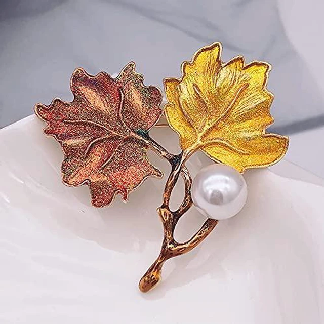 Alt view image 6 of 7 - Vintage Ginkgo Leaf Brooch with Pearl Vintage Botanical Lapel Pin for Women Unique Nature-Inspired Jewelry (Gold)
