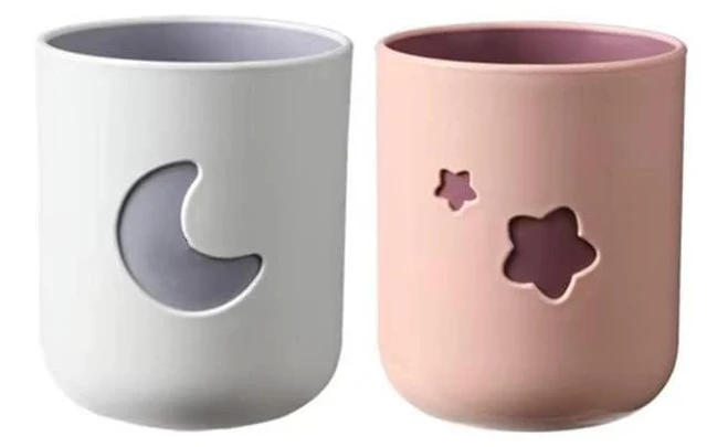 Main image of Two-Color Lucky Pair Cup Bathroom Toothbrush Cup Household Cartoon Star Moon Water Cup (Pink & White)