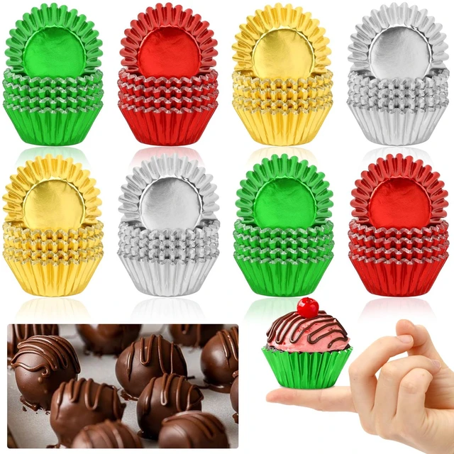 Main image of 400pcs Christmas Mini Foil Cupcake Liners Golden Red Green Silver | Cupcake Baking Cups, Metallic Mini Muffin Cupcake Wrappers, for Xmas Holiday Party, Cake Candy Chocolate Decorations Supplies