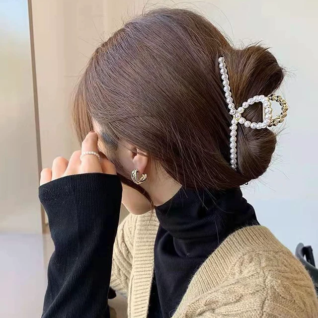 Main image of Pearl Hair Claw Clips for Women, Strong Hold Nonslip Threaded Metal Gold Barrette for Hair Styling, Thick/Thin Hair Accessories - 1 Pack
