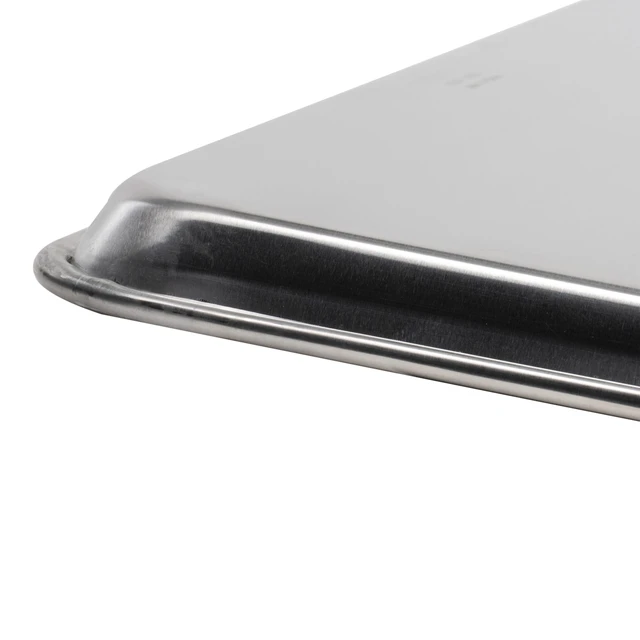 Alt view image 2 of 4 - Winco ALXP-1622 Aluminum Sheet Pan, 16" x 22" | Large flat baking surface, Reinforced rim prevents bending or warping, Great for Food Preparation and Restaurant Kitchens