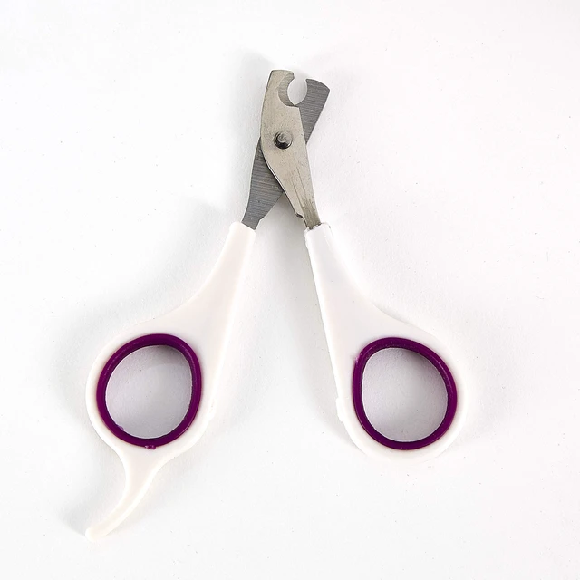 Alt view image 3 of 5 - Pro-Nail Trimmer Purple